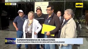 Video: Funcionarios públicos, contra Superintendencia de Jubilaciones - ABC Noticias - ABC Color