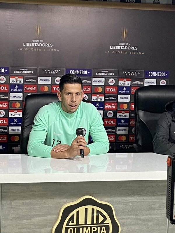 Versus / Juan Espínola: "Vamos a dejar la vida ante Flamengo"