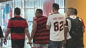 Hinchas del Flamengo se quejan del riguroso control en Brasil para venir a Paraguay