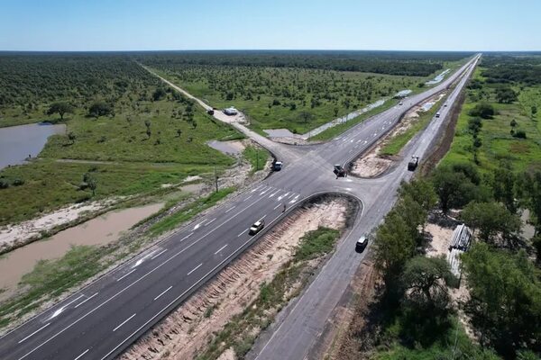 MOPC invirtió US$ 4.105 millones en 5 años, según informe de gestión - Economía - ABC Color
