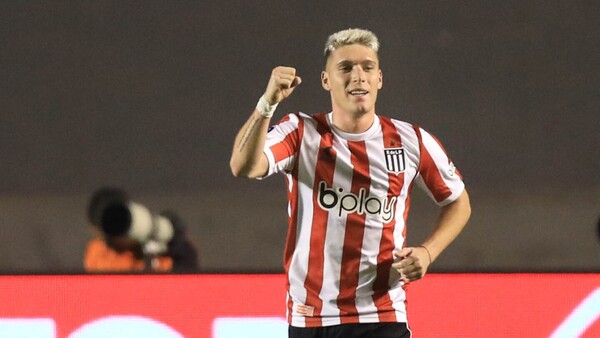 Estudiantes se perfila como favorito al título