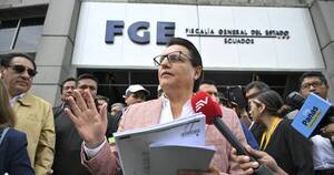 La Nación / Asesinan a un candidato a la presidencia en Ecuador