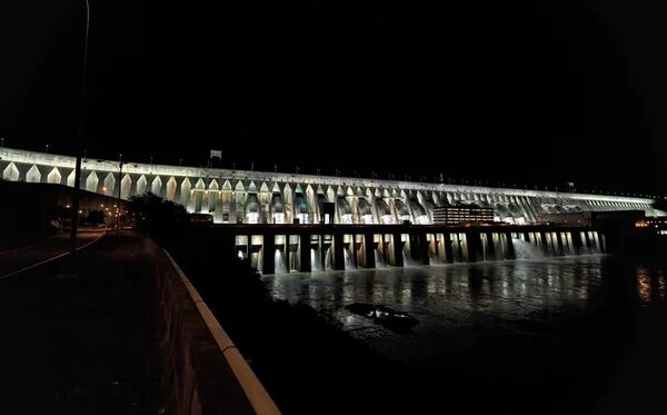 En Itaipú, el Paraguay perdió muchas oportunidades, reconoce experto - Economía - ABC Color