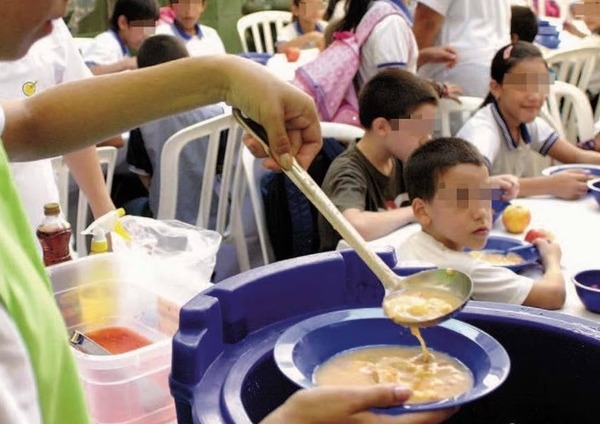 Diario HOY | Pésima ejecución y retrasos en la entrega del alimento escolar