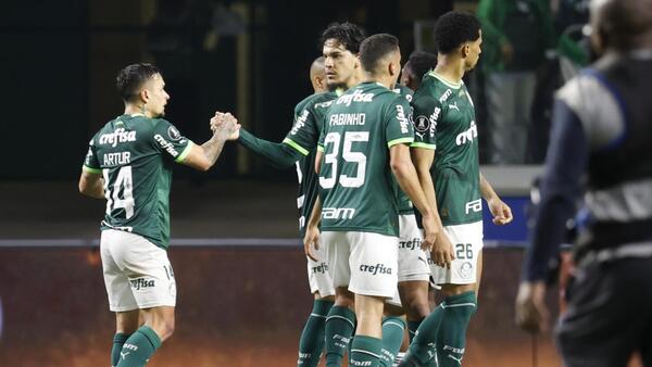 Palmeiras empata con Mineiro y avanza a cuartos de final