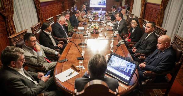La Nación / Ecuador decretó estado de excepción por crimen de presidenciable