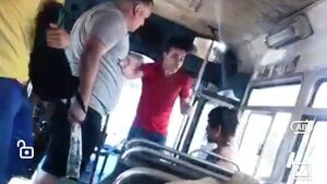 Ladrón de moto intentó escapar subiendo a un colectivo pero fue detenido