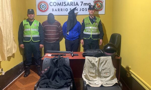 Detienen a motochorro tras serie de asaltos a comercios