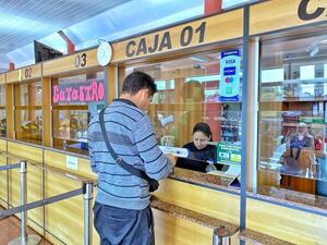 Comuna de Hernandarias adeuda salarios tres meses a funcionarios - La Clave