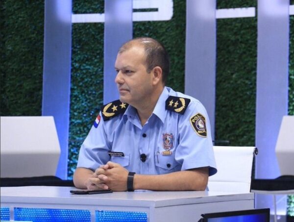 Comisario Fleitas lamenta que policías se vinculen con la delincuencia y afecten la imagen institucional · Radio Monumental 1080 AM