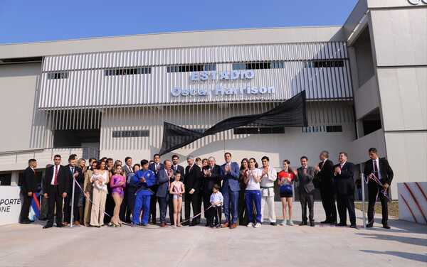 Gobierno inaugura estadio del Comité Olímpico y refuerza legado en infraestructura deportiva - .::Agencia IP::.