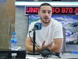 Versus / Marcelo Palau anuncia su retiro del fútbol profesional