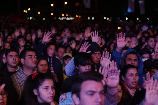 RCC acompañará el despliegue de la Maratón Nacional de Oración en radio y tv este viernes y sábado