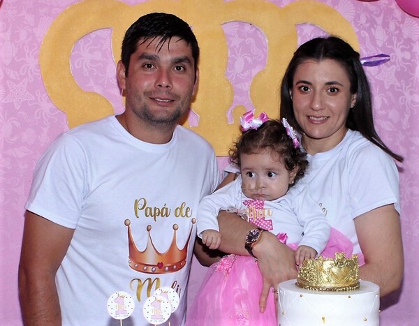 Padre devastado por mentiras de Salud Pública mañana se encadenará frente al Ministerio "para salvar la vida de mi hija" – La Mira Digital