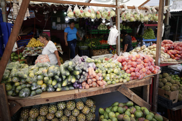 Falta de producción y monopolios: las causas de que la comida no baje de precio en Panamá - MarketData
