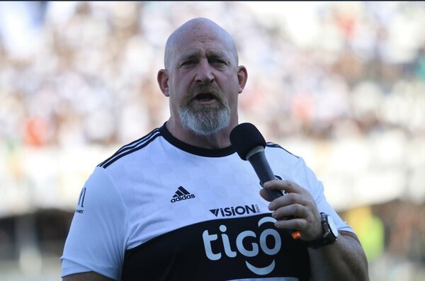 Versus / Esta noche Olimpia contará con el aliento del ‘Vikingo’ Martin