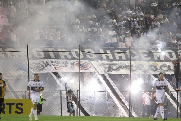 Versus / El millonario monto que debe pagar Olimpia a un hincha accidentado en Para Uno