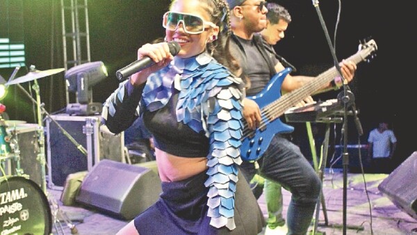 Lizma, la actriz de Marilina, se estrenó como cantante