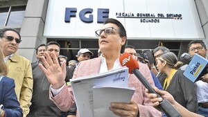Ecuador: Asesinan a balazos a candidato a la presidencia
