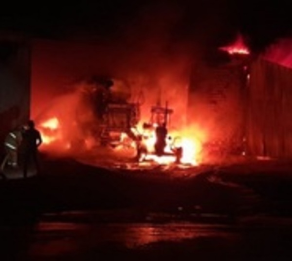 Naranjal: Padre e hijos heridos tras incendio de su estancia - Paraguay.com