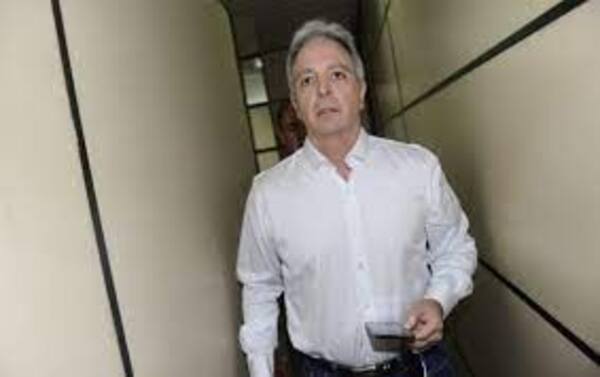 Defensa de Cárdenas traba juicio de medición de pena por tercera ocasión