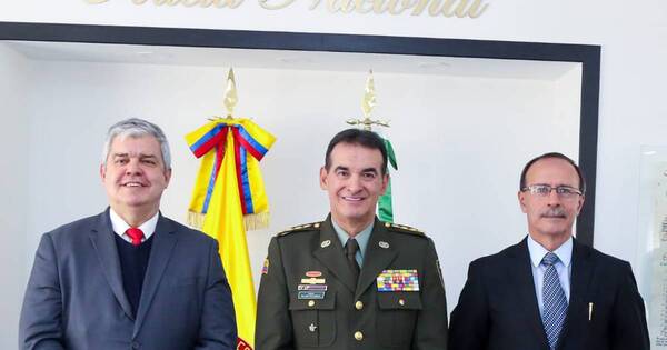 La Nación / Futuros ministros intercambian experiencias sobre defensa nacional en Colombia