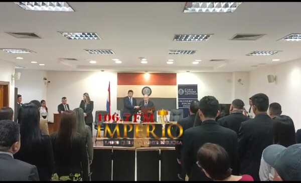 Juraron 32 nuevos abogados en la Circunscripción Judicial de Amambay - Radio Imperio 106.7 FM