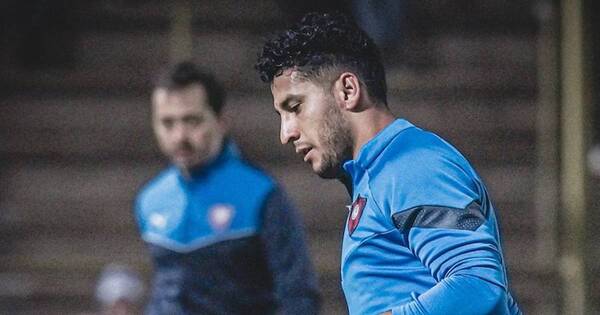 La Nación / Gavilán tiene su once