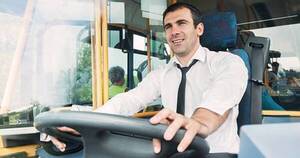 Magno Candia habilita la escuela de conductores de transporte público