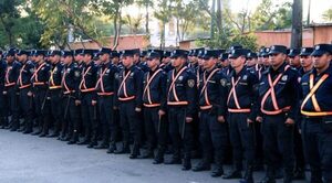 100 % de la Policía acuartelada desde este sábado para traspaso de mando presidencial