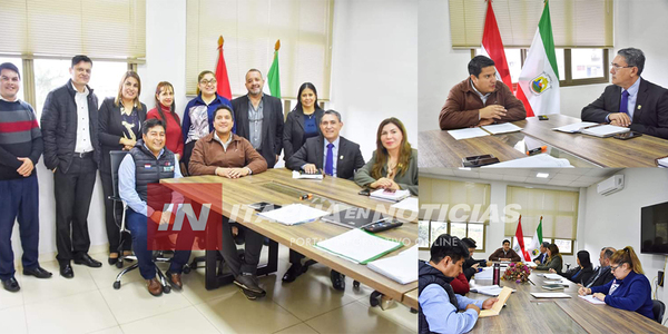 GOBERNADOR DE ITAPÚA PRESENTÓ INFORMES DEL CONSEJO DE EDUCACIÓN - Itapúa Noticias
