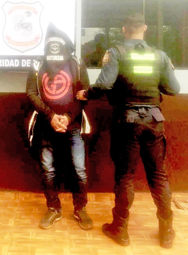 Ho’a preso “Kurepa”, el camarógrafo que reventó a golpes a su doña, ndaje - La Clave