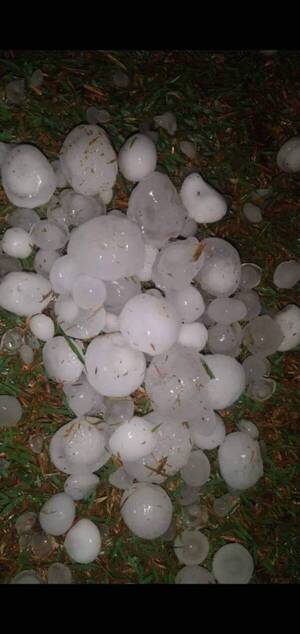 FUERTE GRANIZADA AZOTÓ VARIOS PUNTOS DEL PAÍS Y ALERTAN SOBRE MÁS TORMENTAS