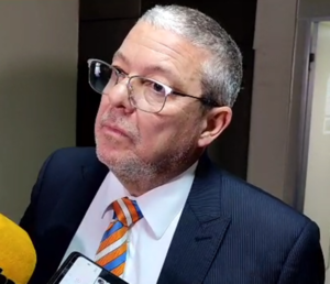 Otorgan arresto domiciliario a exministro de la SEN - PDS RADIO Y TV