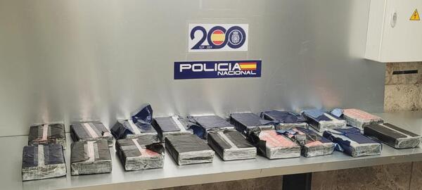 Diario HOY | Allanan el Aeropuerto Silvio Pettirossi por envío de drogas de “funcionarios desleales”