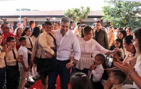 Abdo Benítez en Coronel Oviedo: debemos seguir construyendo esta gran Nación – Prensa 5