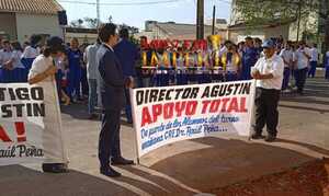 Alumnos del CRE seguirán sin participar de clases mientras director no sea repuesto en su cargo - Radio Imperio 106.7 FM