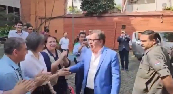 Los parientes de Gloria despidieron a Nicanor - La Tribuna