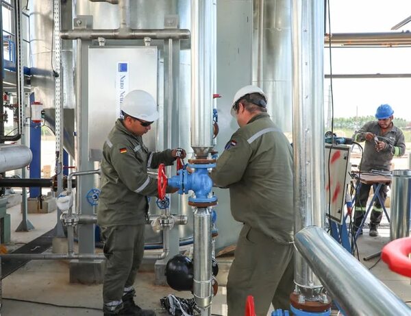Destacan importancia de la renegociación sobre Itaipú para la industria - Economía - ABC Color