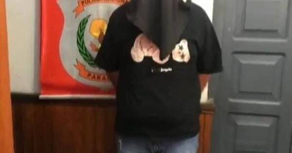 La Nación / Hombre que era buscado por tráfico y asociación criminal se entregó en comisaría de Asunción
