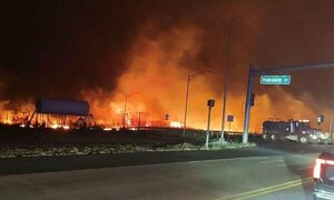 (VIDEO) Incendios en Hawaii dejan 67 muertos