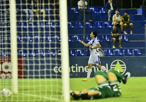 Sportivo Ameliano vs. Nacional: Ameliano gana con dos golazos en Villa Elisa - Fútbol - ABC Color