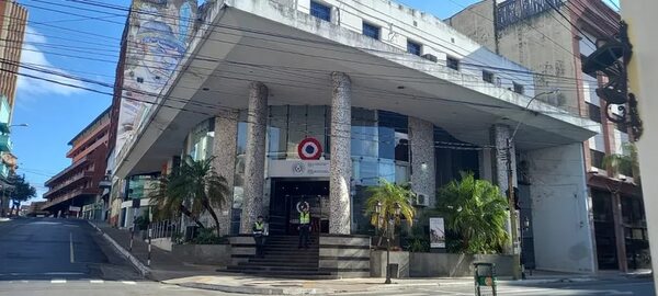 Ministerio de Economía: sindicato pide que con la fusión no se modifiquen beneficios del personal - Economía - ABC Color