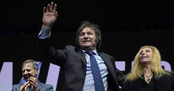 La Nación / Argentinos votan en medio de la crisis económica