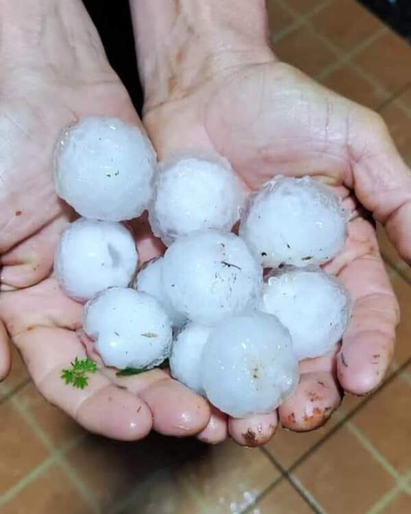 Granizada causa destrozos en Naranjal y declaran emergencia