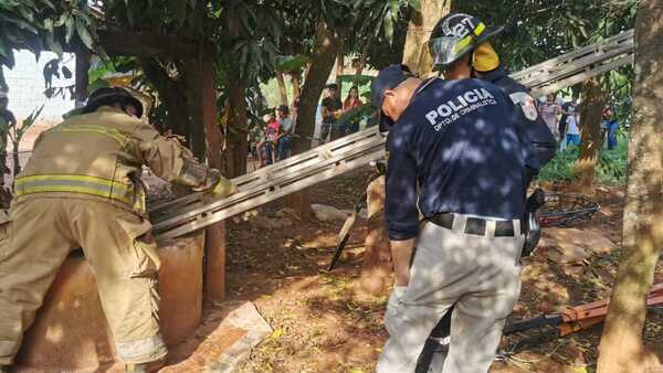Halló a su hermano muerto en el fondo de un pozo