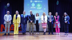 ENCARNACIÓN SE LUCE CON EL IX ENCUENTRO DE INVESTIGADORES Y EL XII ENCUENTRO DE TESISTAS REALIZADO EN LA UNAE