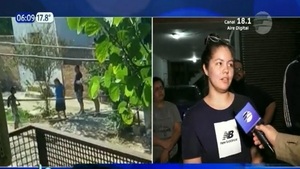 Vecinos denuncian zozobra por parte de un adicto en el barrio Tacumbú - Noticias Paraguay