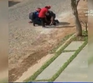 Reducen a un supuesto ladrón en Asunción - Paraguay.com