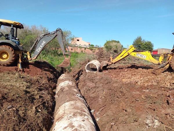 OBRAS VIALES, UNA PRIORIDAD PARA LA GESTIÓN MUNICIPAL EN CAMBYRETÁ